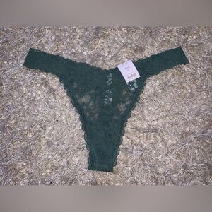 Auden Lace Thong in dark green size Large NWT